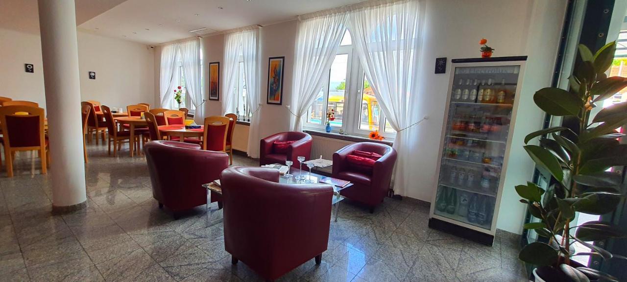Hotel Deutscher Hof Mannheim Bagian luar foto